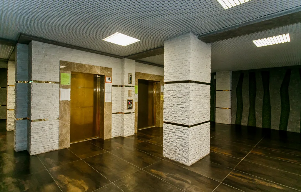 Просторный апартамент с балконами видом на море