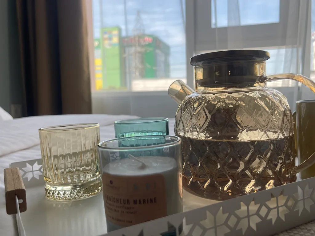 Просторная и светлая квартира с огромными окнами