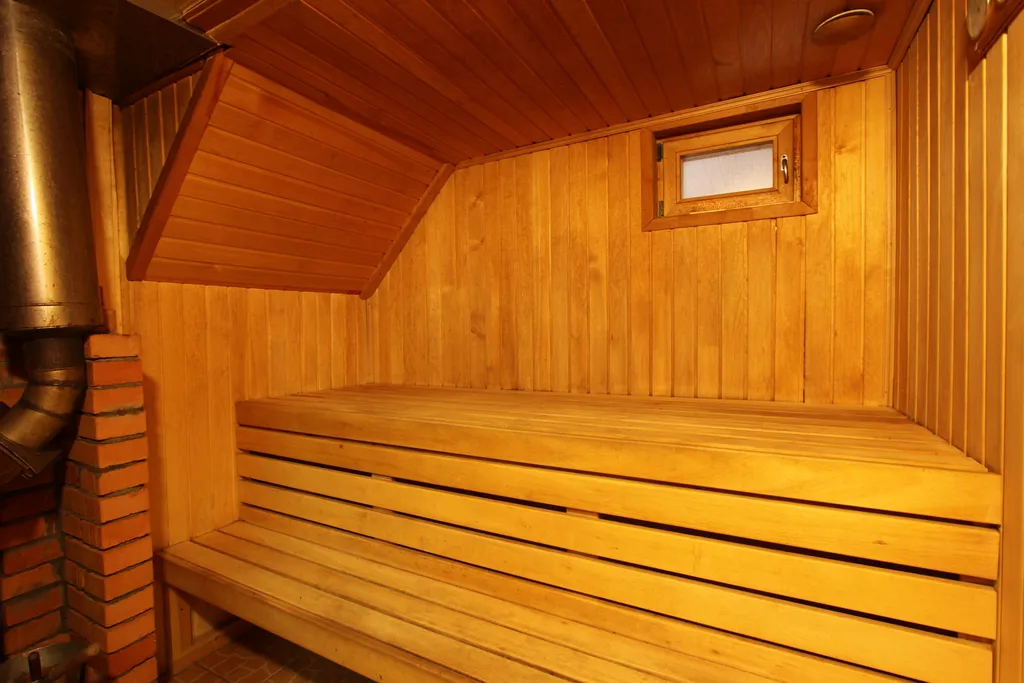 Гостевой уютный дом Соль Севера с баней на берегу залива Ура