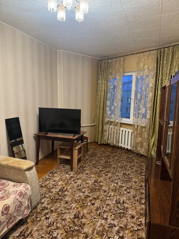 Однокомнатная квартира — аренда посуточно в Кировск