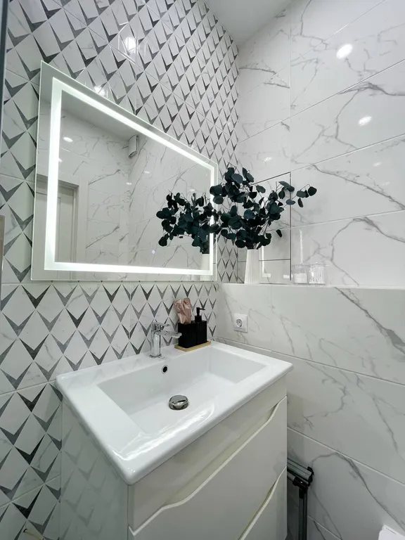 Апартаменты для двоих с большим балконом