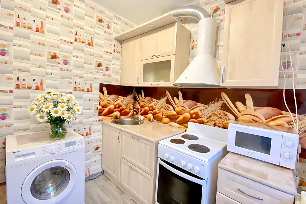 Вместительная 1-к квартира рядом с Центральной площадью, кровать+диван