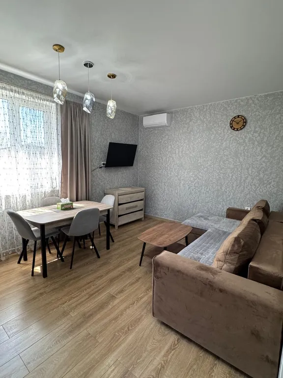 Семейный Двор