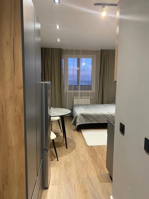 Красивая студия с хорошим ремонтом  в топовой локации города