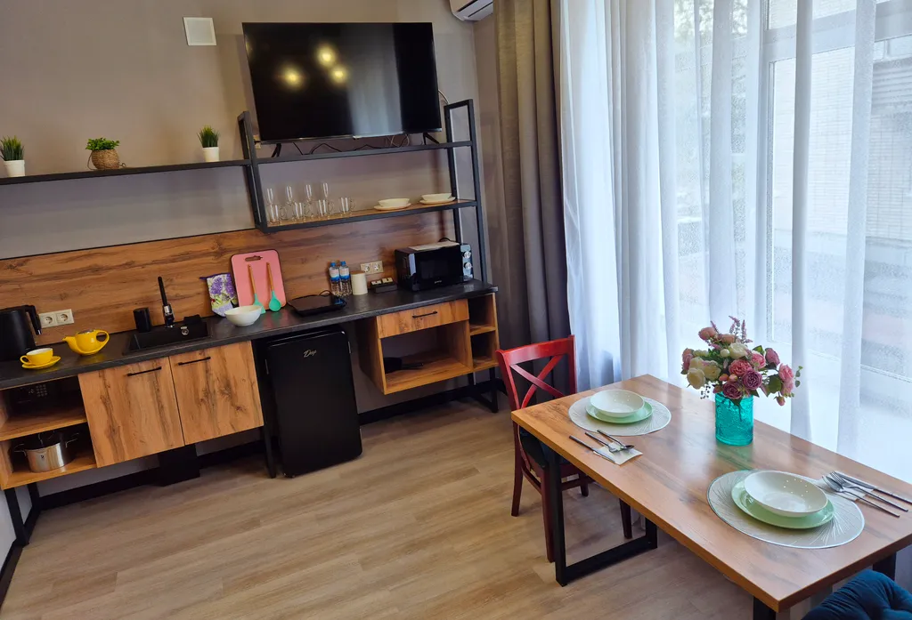 Современная студия в 10 минутах ходьбы от вокзалов