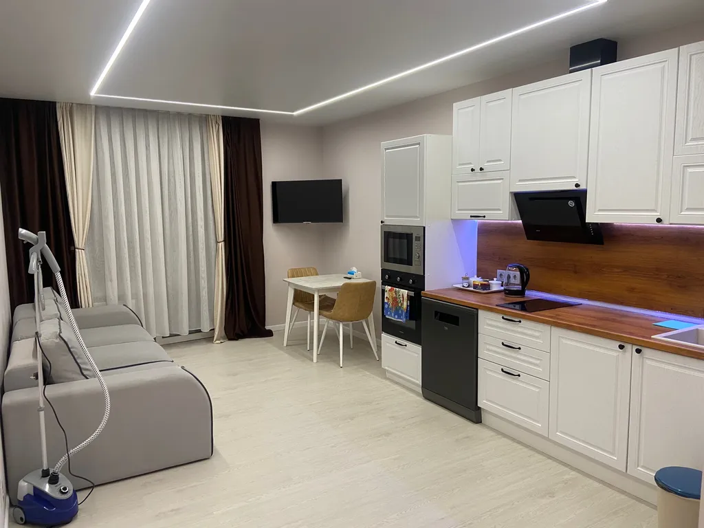 Студия напротив Горного воздуха