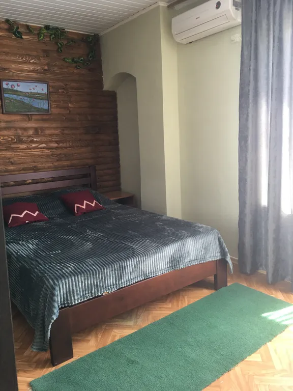 Квартира Четырехместный  уютный  номер — аренда посуточно в Черноморское