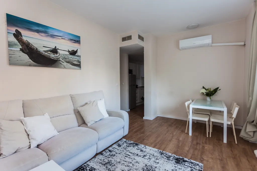 Апартамент у центрального пляжа