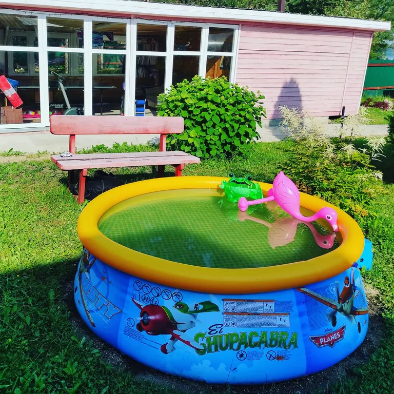 Дом у озера