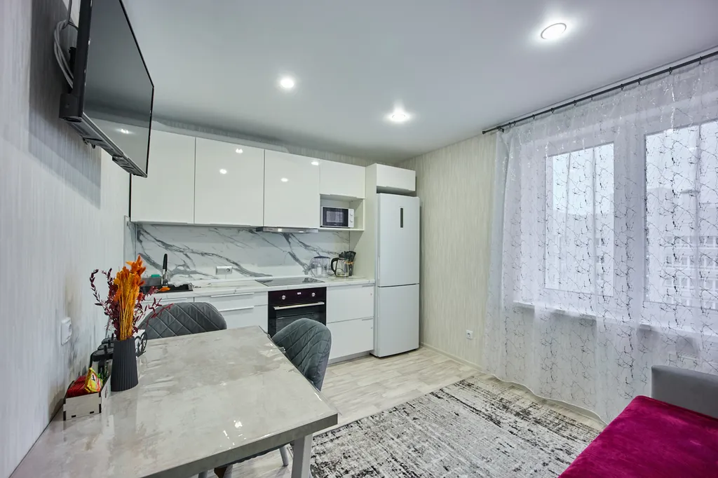 Новый уровень комфорта: стильный интерьер+ безопасный двор