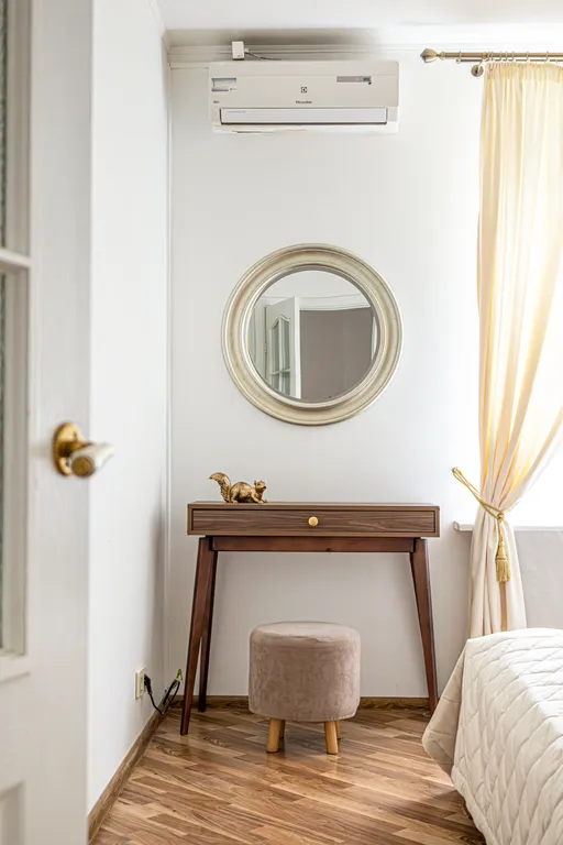 Стильная квартира с тремя спальнями и 2 санузлами у Спаса на Крови