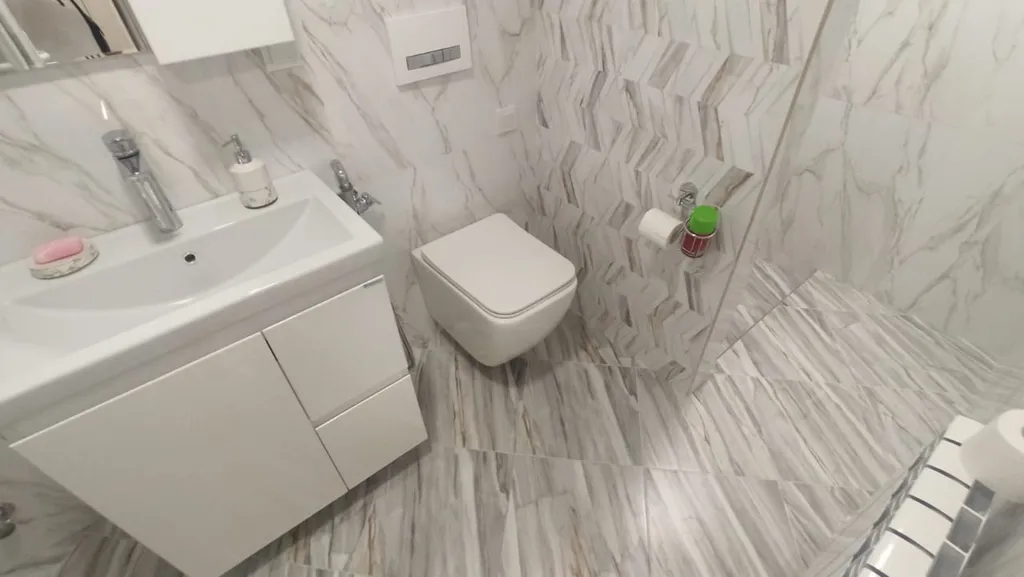 Уютный домик с отдельным двором в тихом районе города