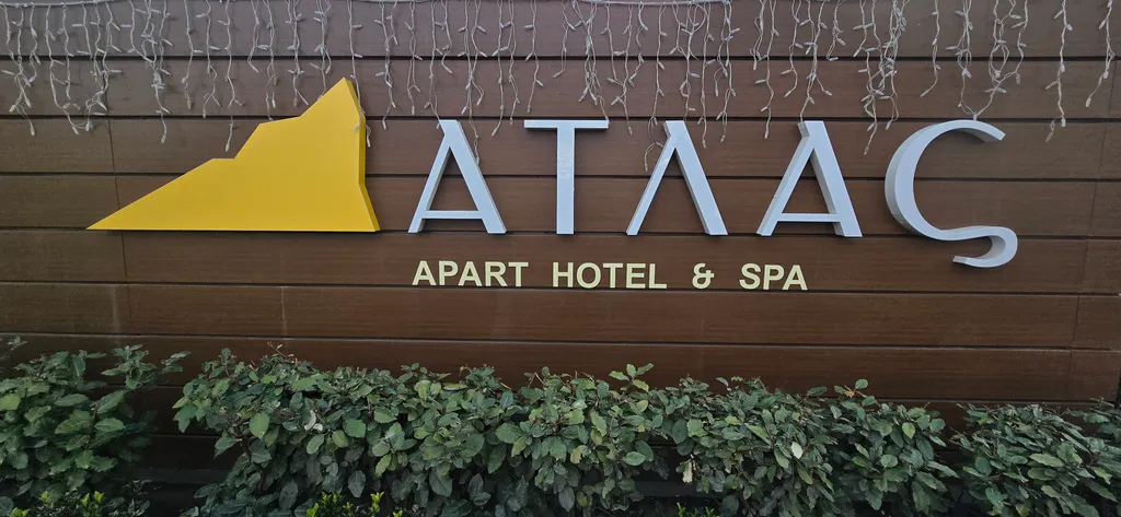 Премиум апартаменты с бассейном на первой береговой линии