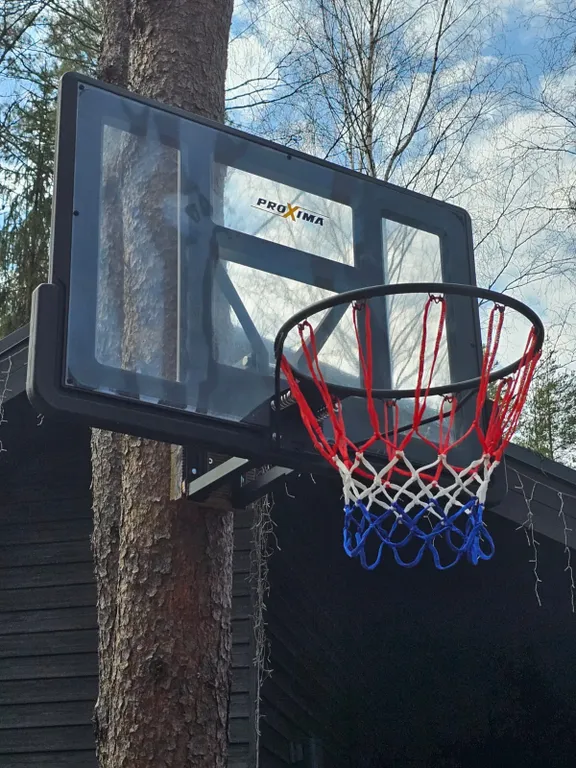 Лосиный ключ - коттедж с баней у озера