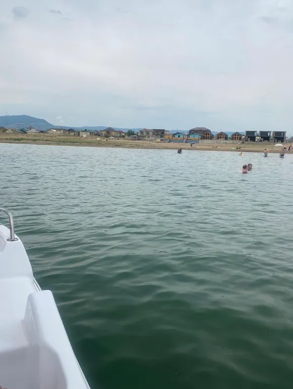 Домик на берегу моря