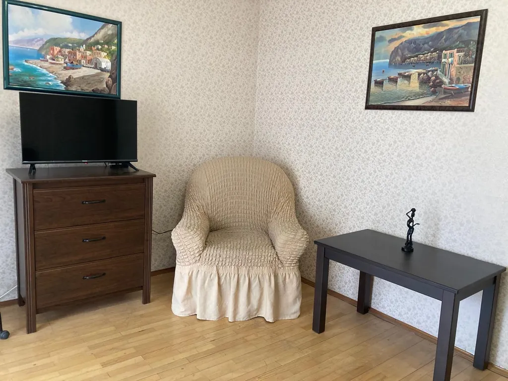 Дом на Толстом мысу