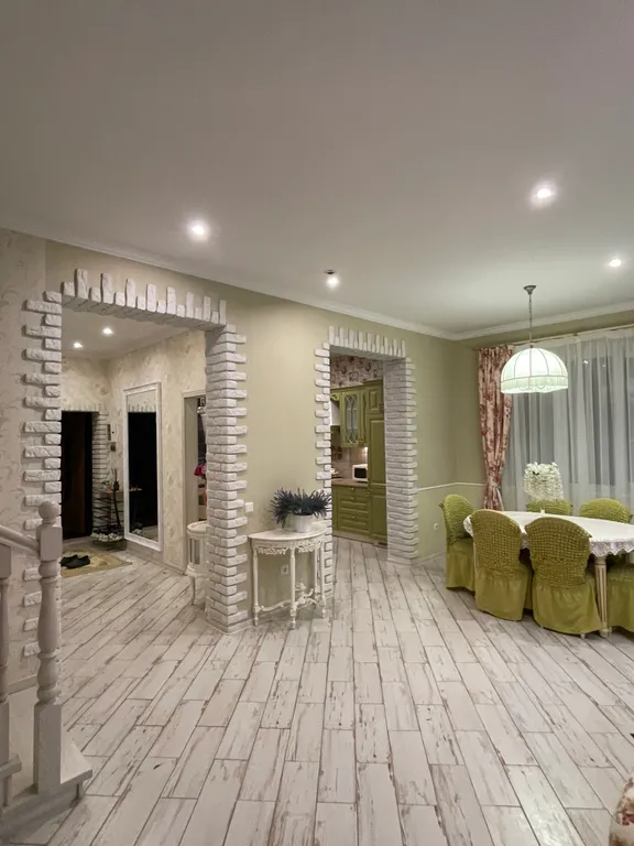 Уютный дом рядом с морем.