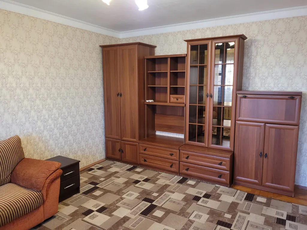 Двухкомнатная квартира в районе Новопятигорского озера и Парка Победы