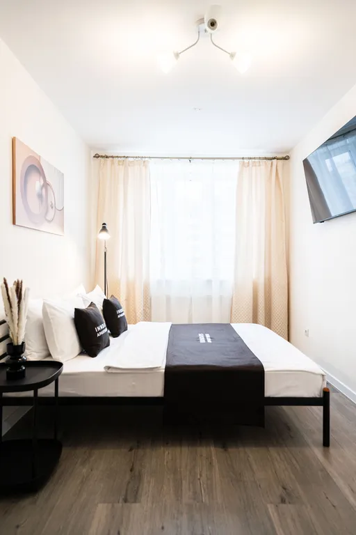 Квартира у метро Девяткино — аренда посуточно в Мурино