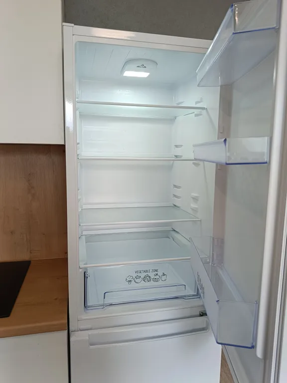 Квартира Квартира Новенькая студия — Янино-1