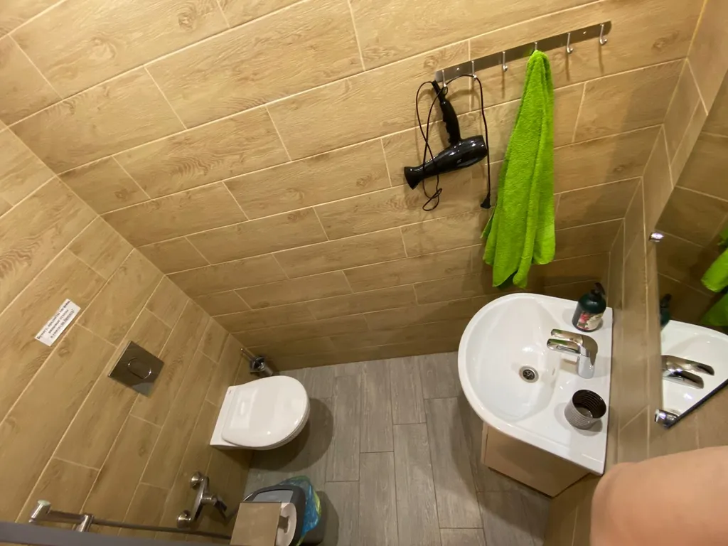 Дом на берегу озера