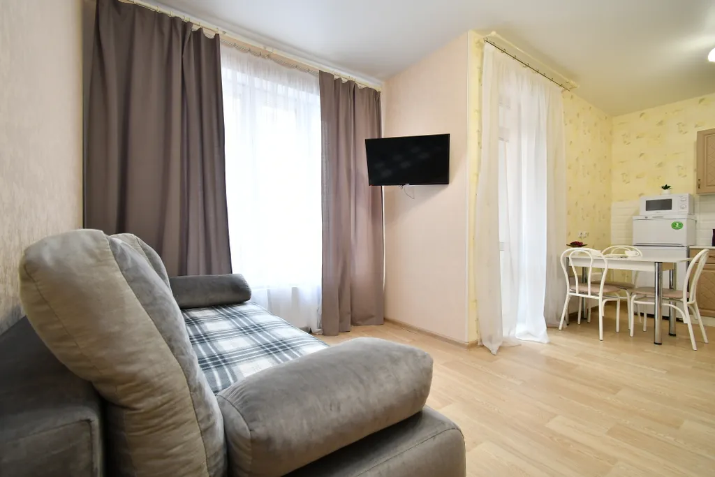 Уютная студия на ТРЦ Планета