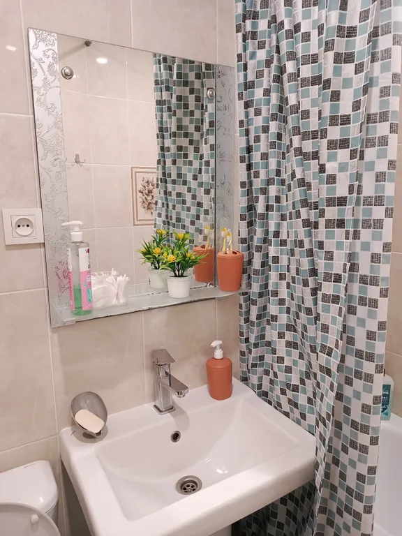 Уютная квартира с видом на величественные снежные горы