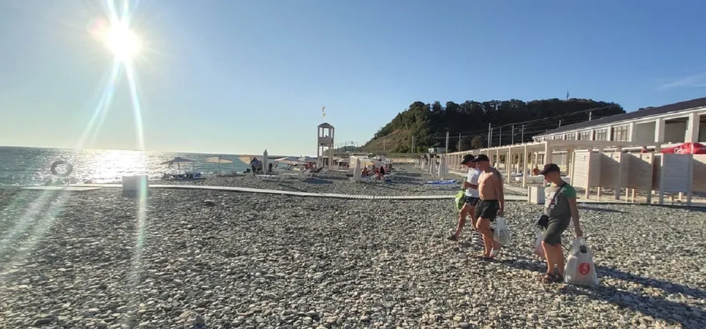 Коттедж 2-комнатный Дом — Сочи