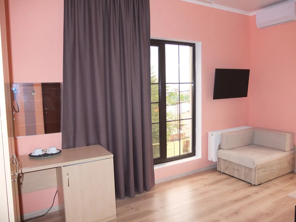 Полулюкс для 2х человек с ребёнком и видом на море