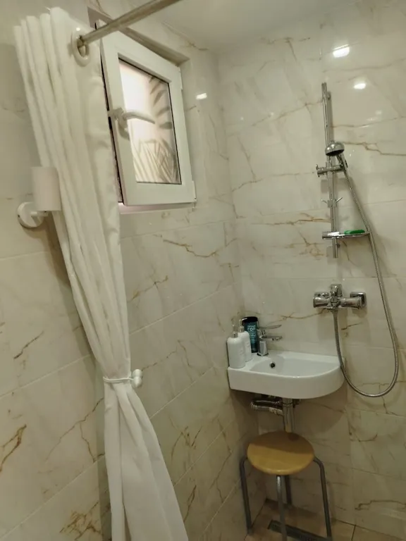 Новая студия у Колоннады