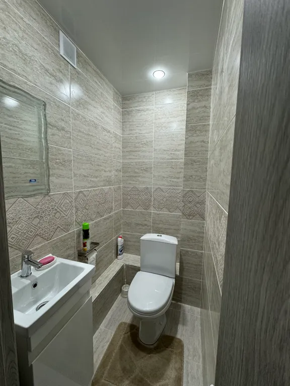 3-х комнатная квартира в центре Айхала — аренда посуточно в Айхал