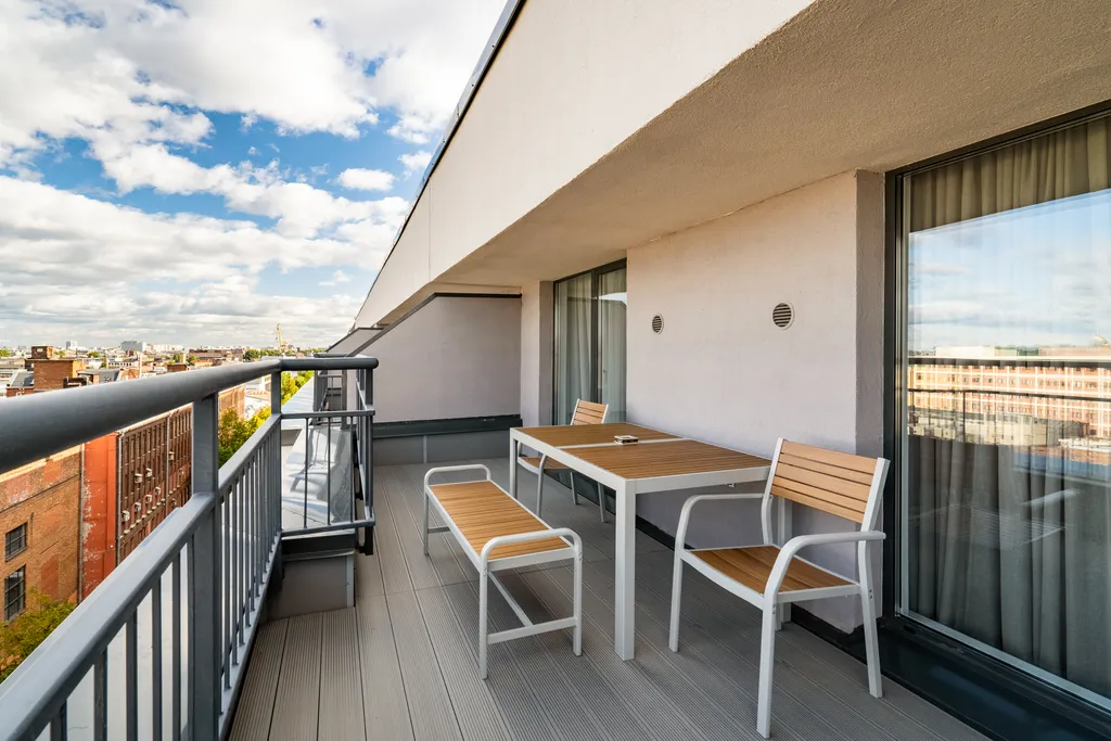 Квартира Квартира Новый 4-комнатный пентхаус в сердце Петербурга с панорамным видом — Санкт-Петербург