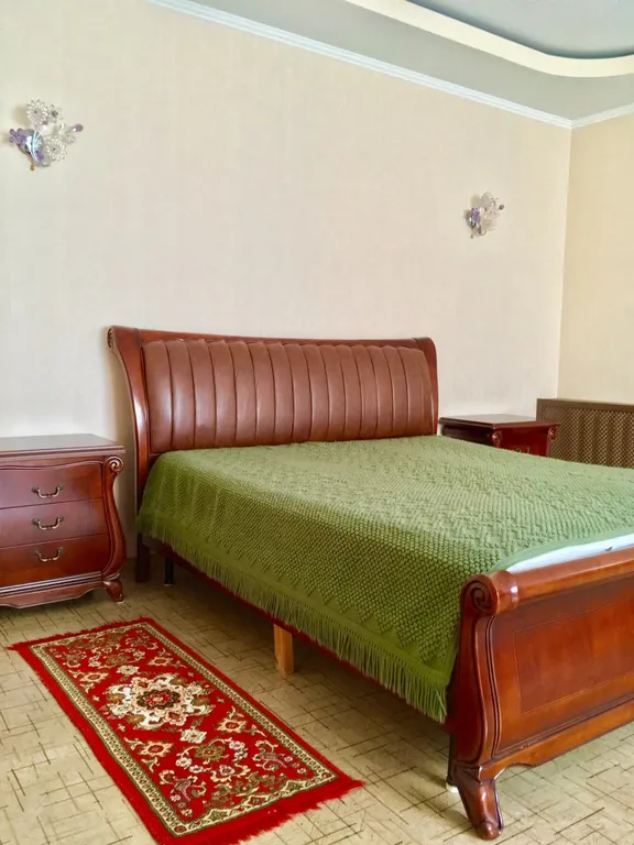 Уютный дом с беседкой