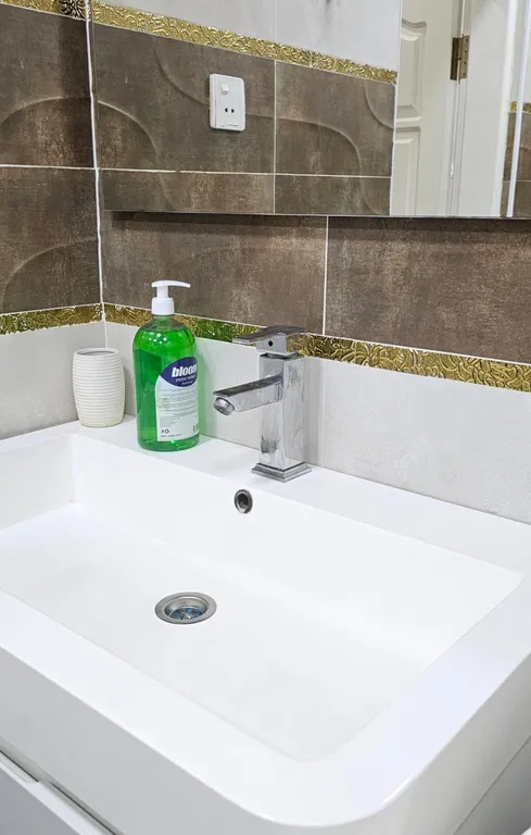 Уютная двухкомнатная квартира в центре Баку