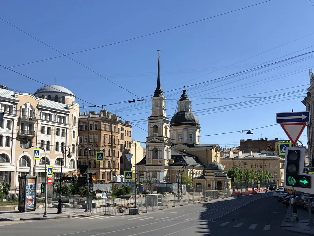 Студия у Цирка с парковой