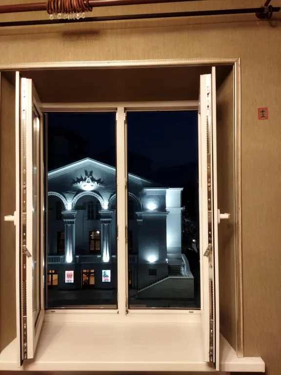 Топ Центр Парк на Набережной у Театра