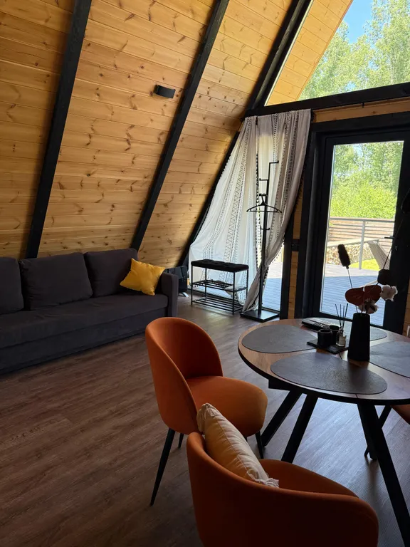 Уютный домик за городом с баней и горячим чаном