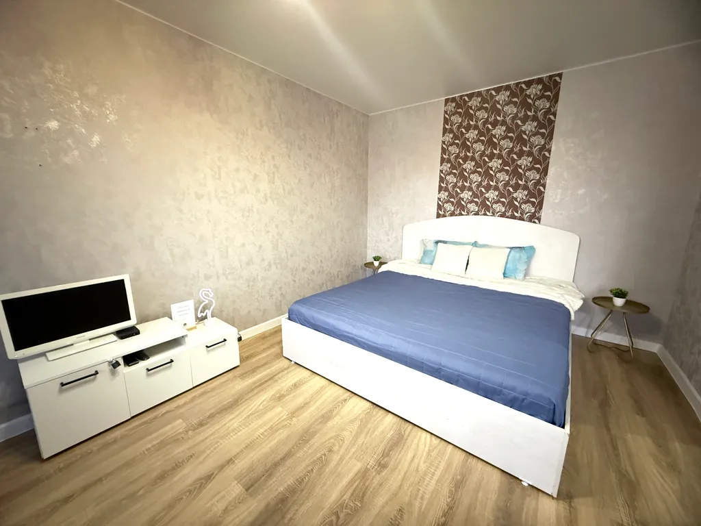 Квартира Апартаменты на главной улице города — Тюмень