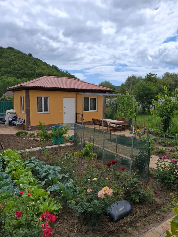 Коттедж Уютный уголок среди леса, гор и чистого воздуха — аренда посуточно в Судак