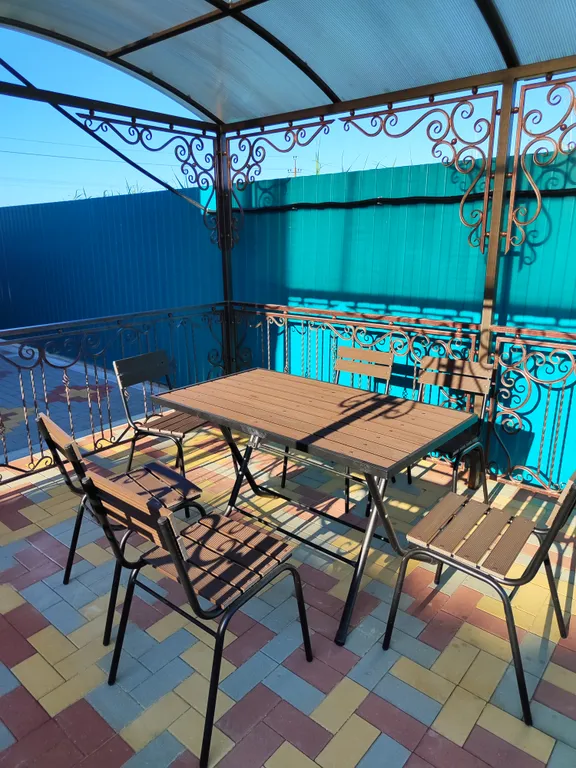 Просторный дом на море