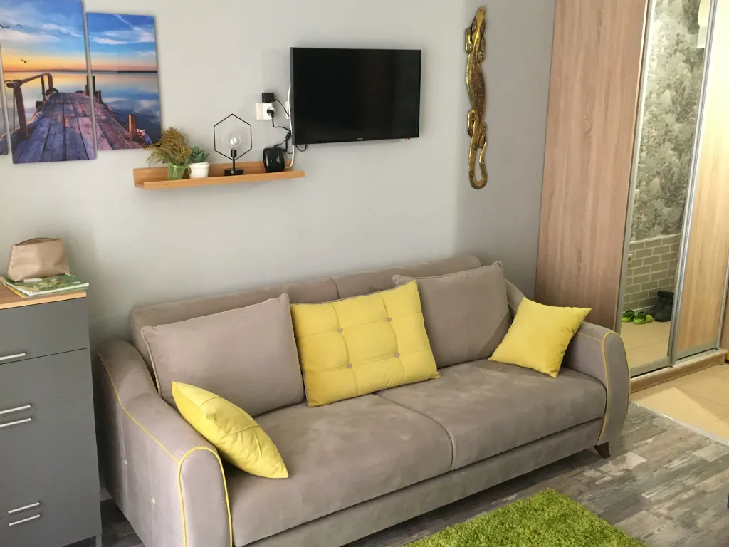 Квартира Квартира Уютная студия с тёплым бассейном и wi-fi — Сириус