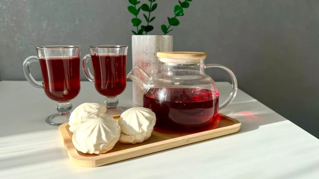 Вернисаж на Броско командированным и туристам города до 4 человек