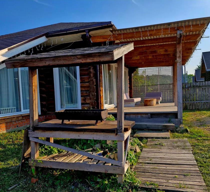 Уютный Дом с панорамным видом на Каму " РЕЧНОЙ МАЯК "