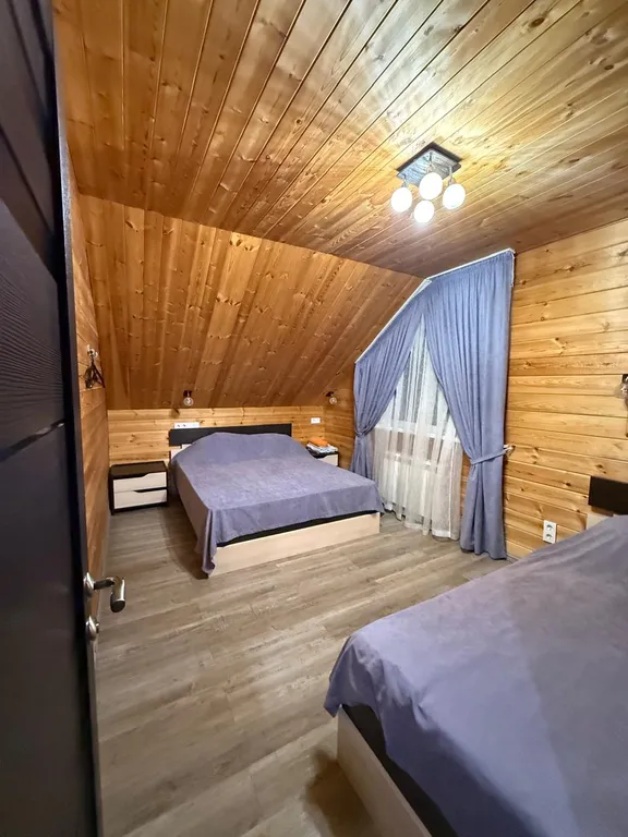 Уютный дом с видом на гору