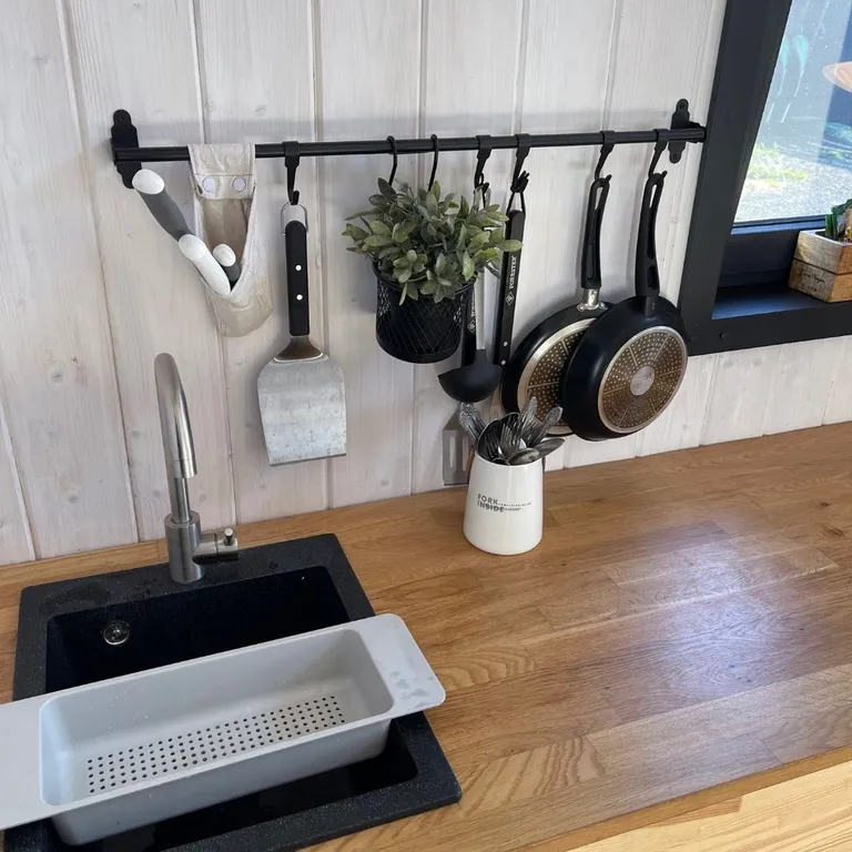 Собер Дача - частный дом рядом с лесом и винодельней