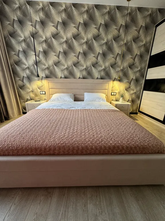 Престижная новая квартира рядом с парком победы