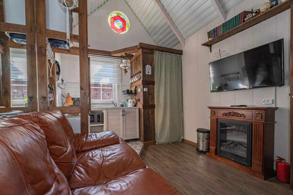 Коттедж 2-комнатный Дом — Калининград