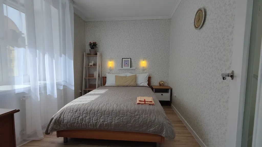 Светлая уютная 4-комнатная квартира рядом с центром