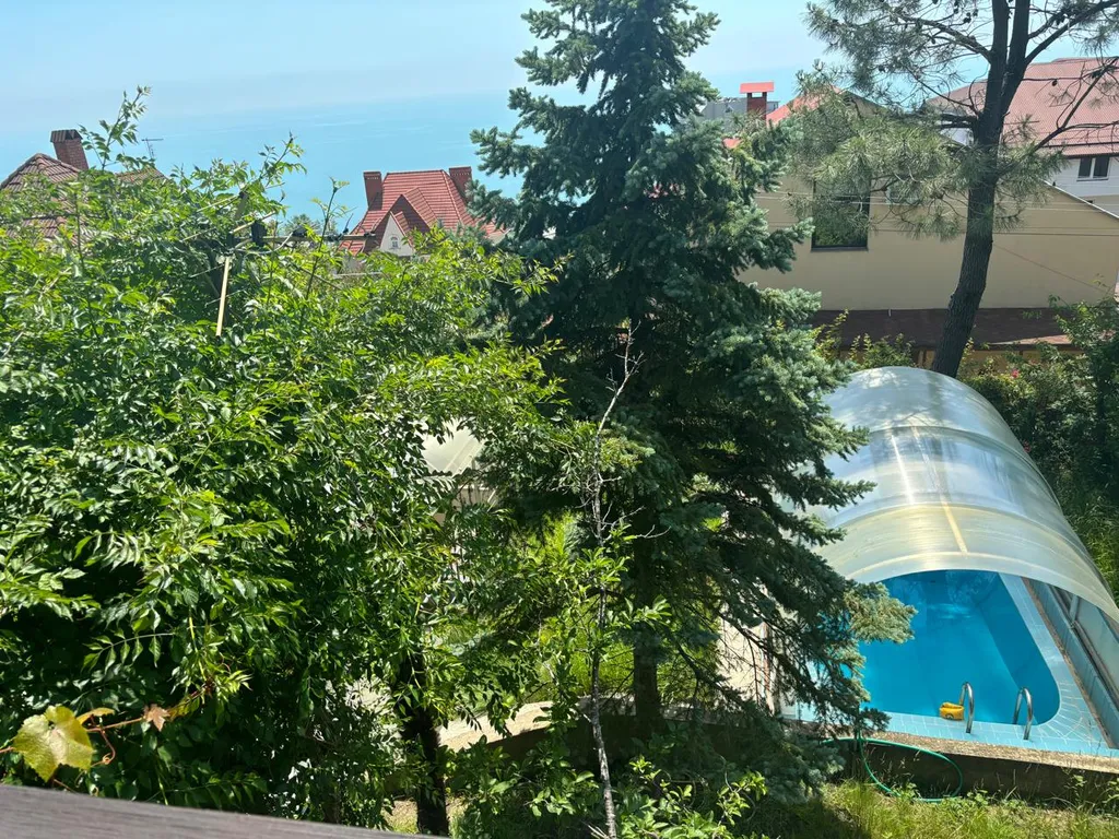 Хороший уютный дом с видом на море