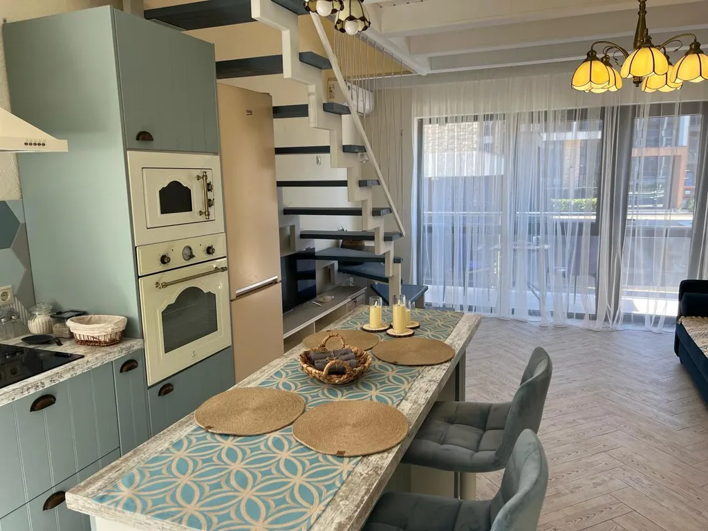 3-комнатные апартаменты с бассейном